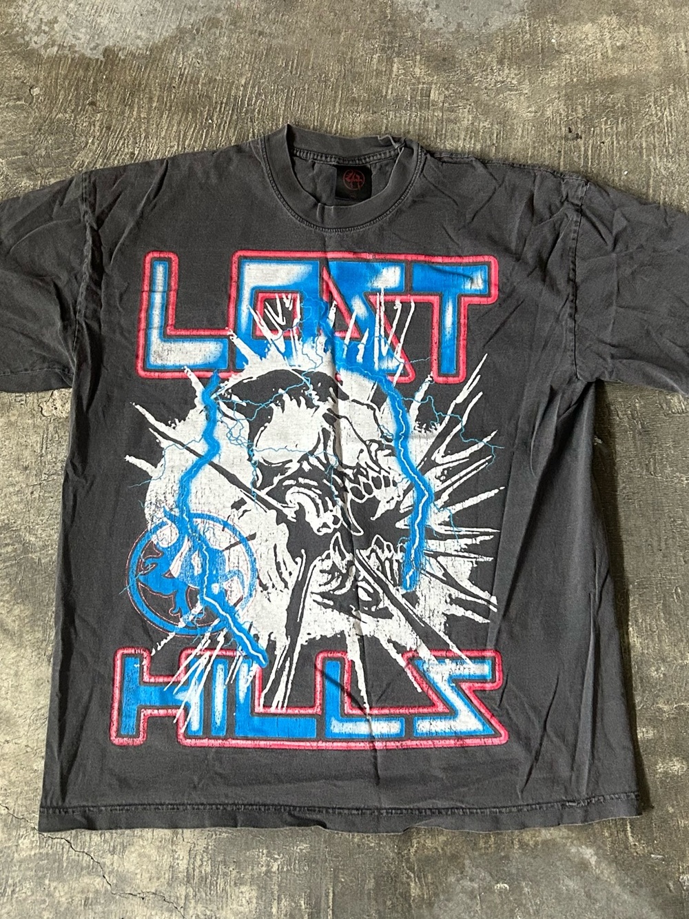 Lost Hills Rockstar Skull Graphic Tshirt
